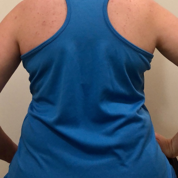 ASICS running singlet - Picture 5 of 5